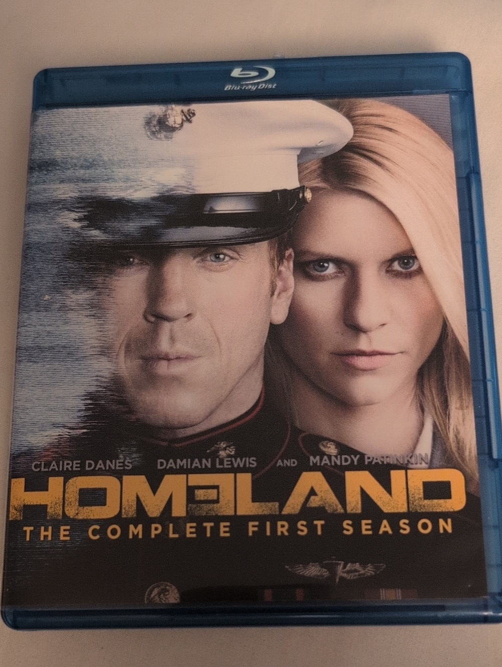 Homeland: The Complete First Season Blu-ray (3-Disc Set)